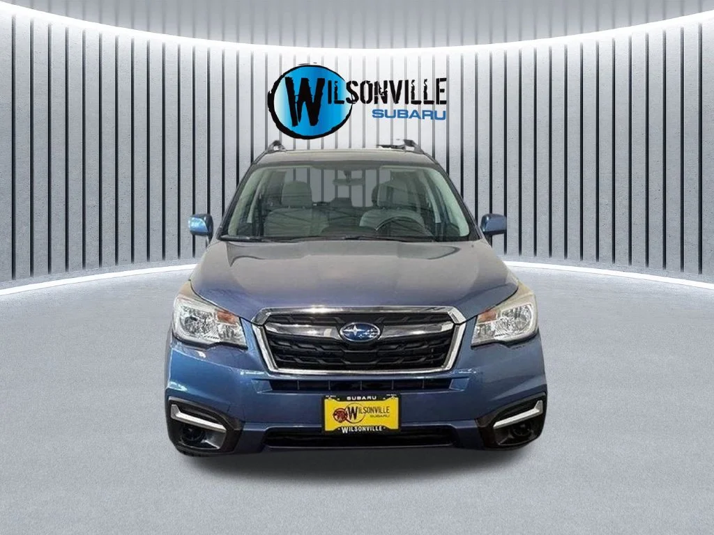 Used 2017 Blue Subaru 2.5i Premium image 4