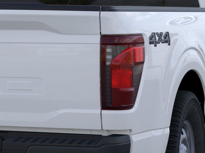 New 2026 Oxford White Ford XL image 21