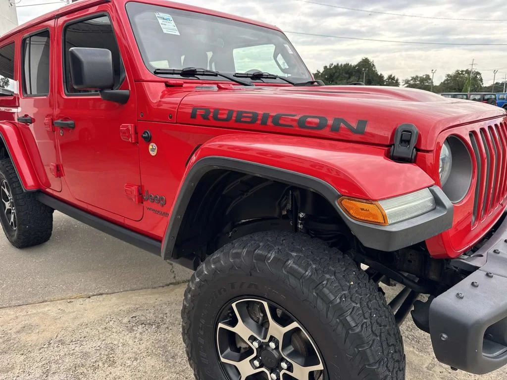 Used 2018 Red Jeep Unlimited Rubicon image 5