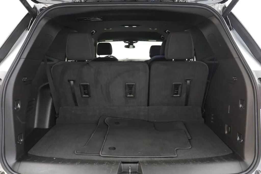 Used 2023 Sterling Gray Metallic Chevrolet LT image 18