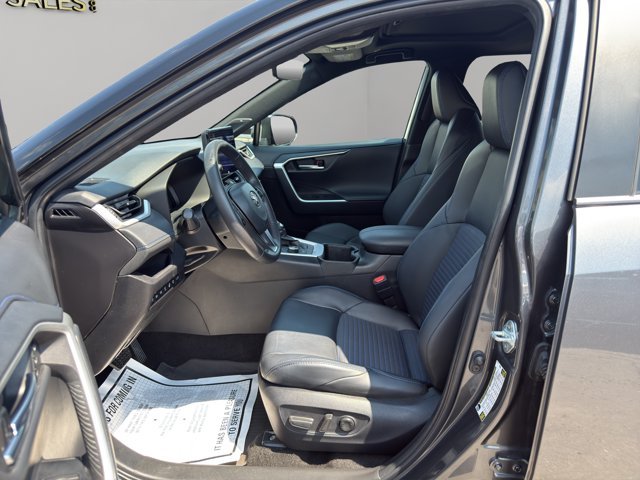 Used 2024 Gray Toyota Hybrid XSE image 9