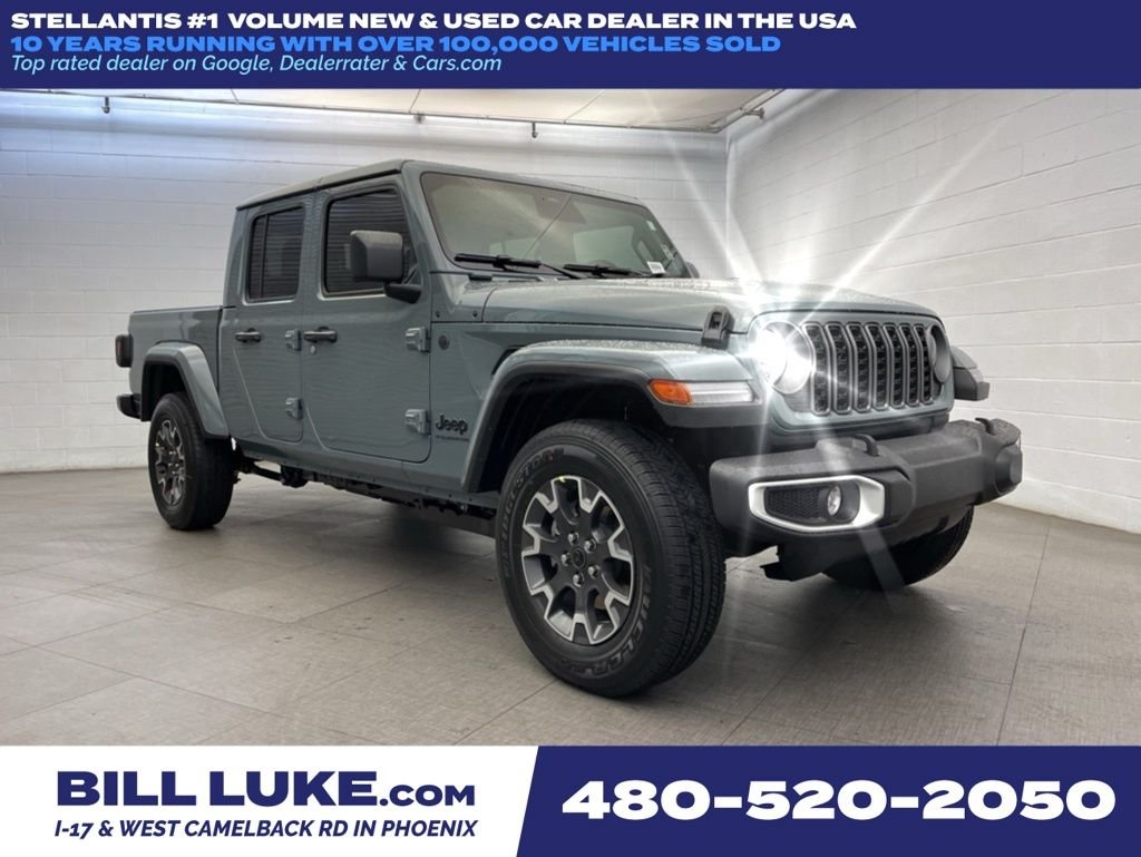 2026 Jeep Gladiator Sahara Auto's photo