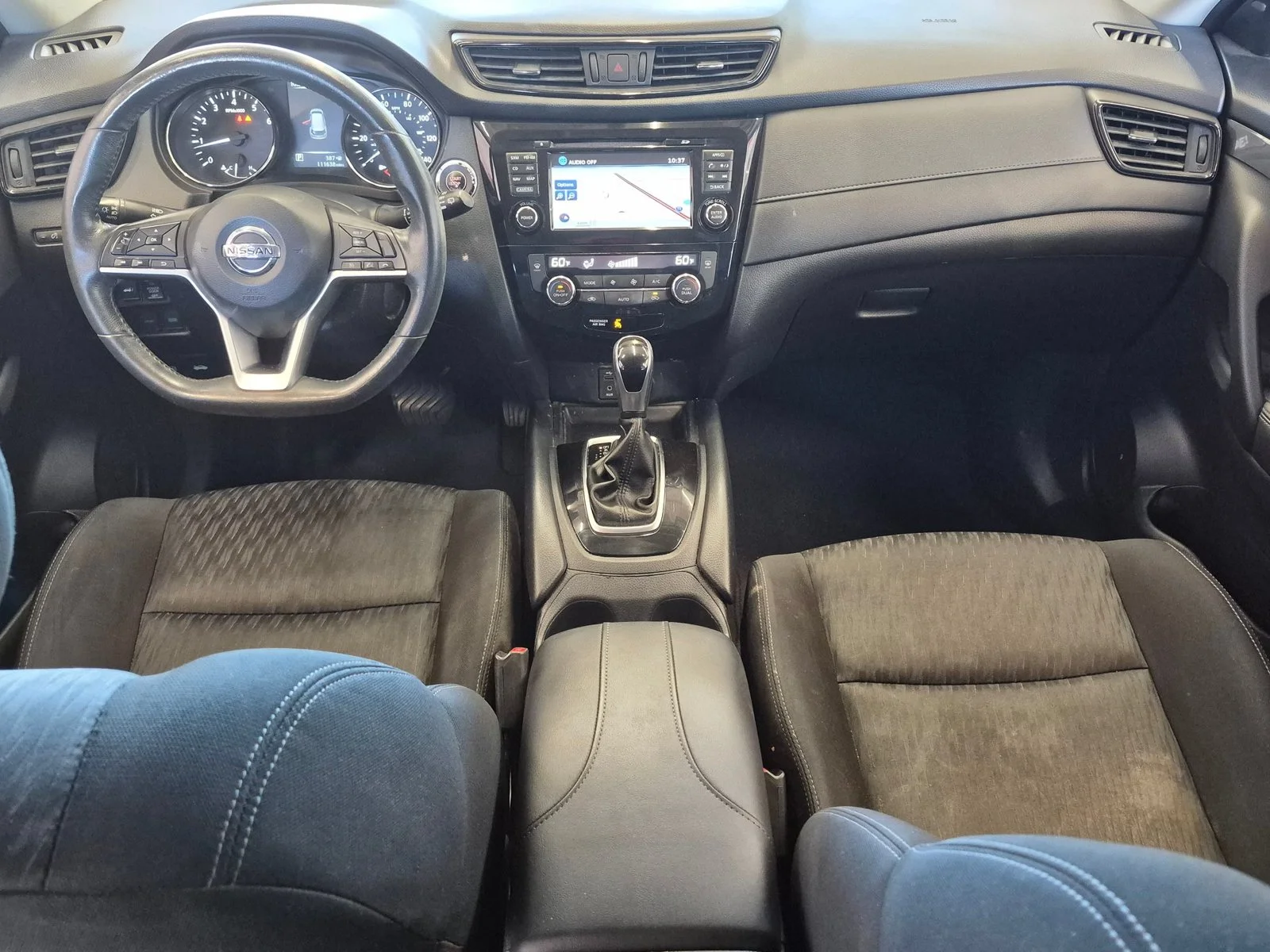 Used 2017 Glacier White Nissan SV image 17