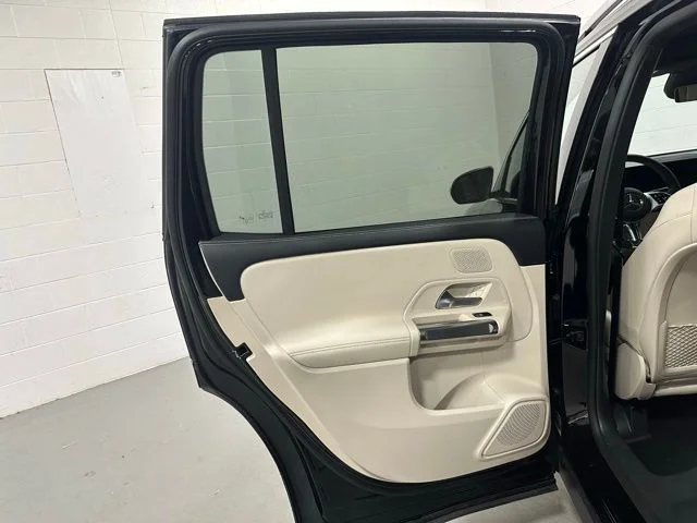 New 2026 Night Black Mercedes-Benz GLB 250 image 11