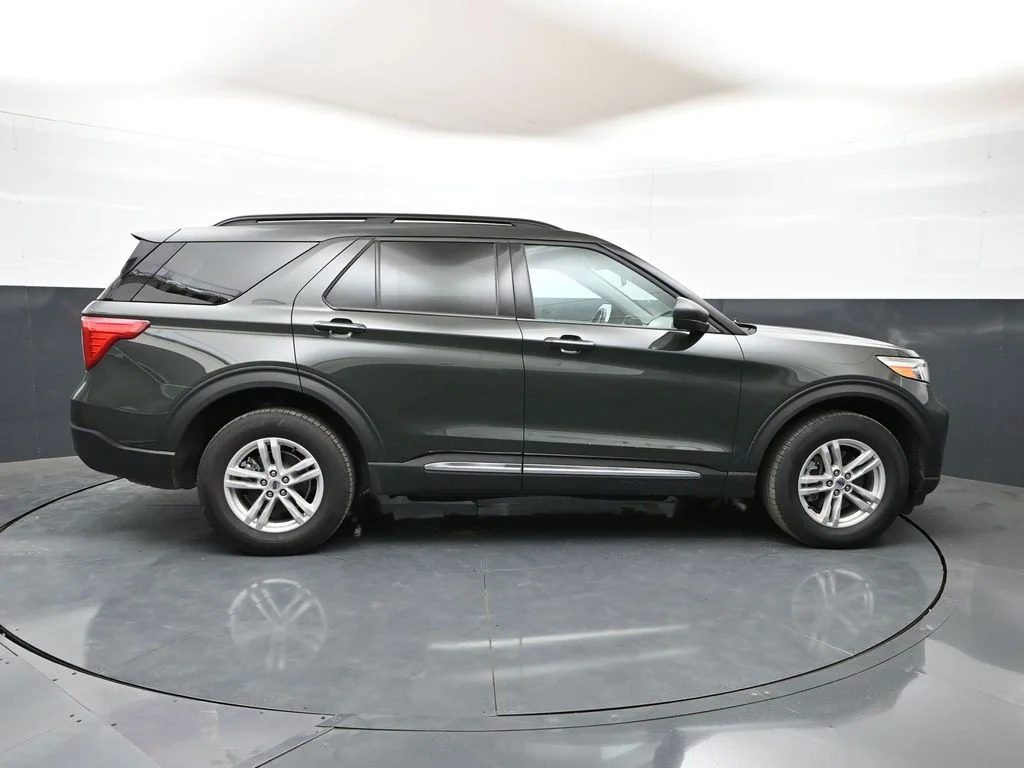 Used 2024 Green Ford XLT image 29