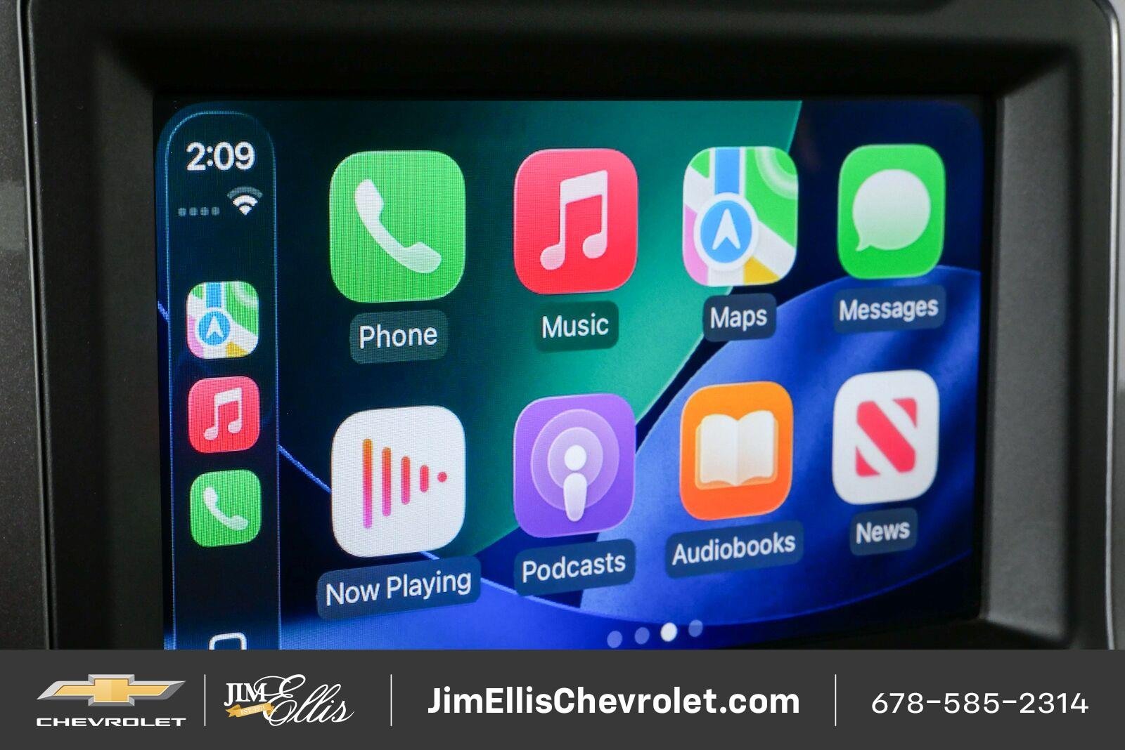 Used 2022 SHADOW GRAY METALLIC Chevrolet Custom image 13