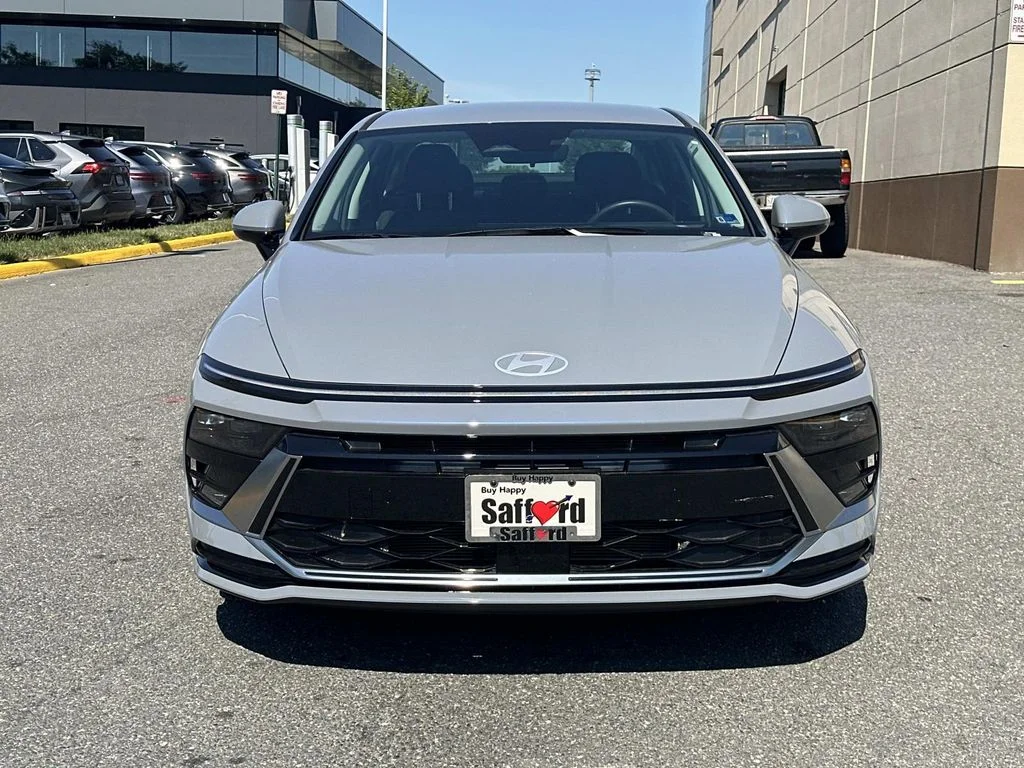 Used 2026 Blue Hyundai SEL Sport image 7