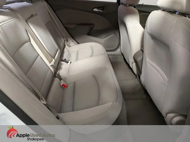 Used 2018 White Chevrolet LT image 33