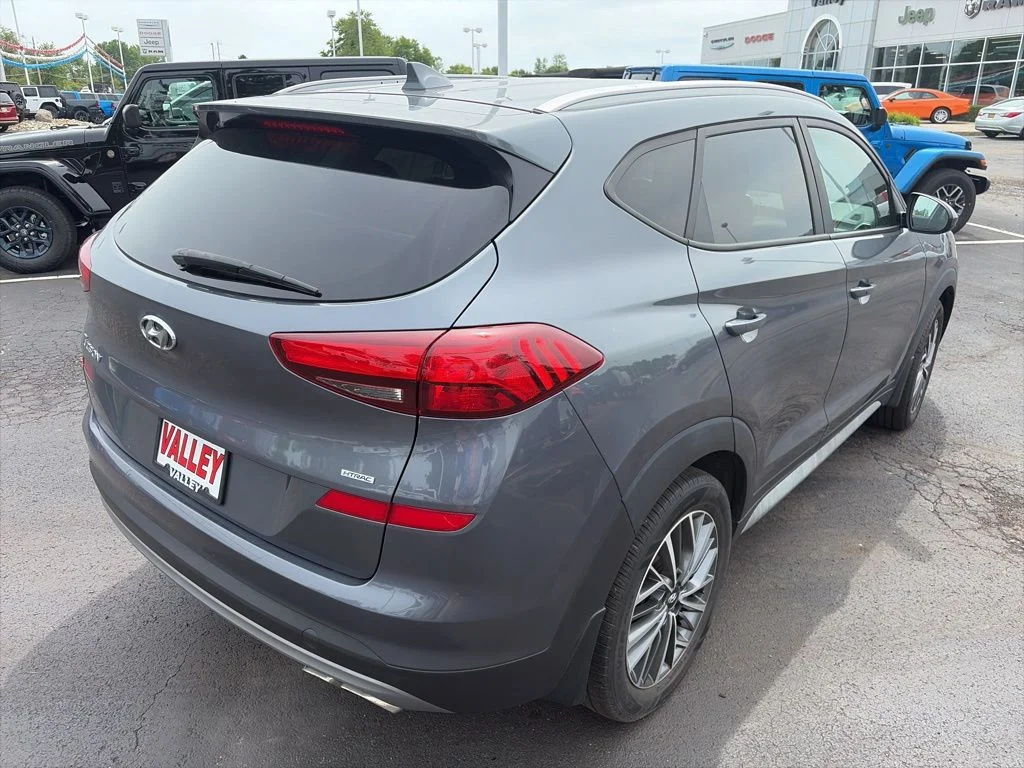 Used 2019 Gray Hyundai SEL image 6