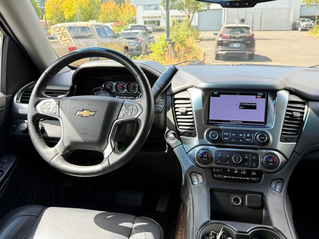 Used 2016 Gray Chevrolet LT image 28