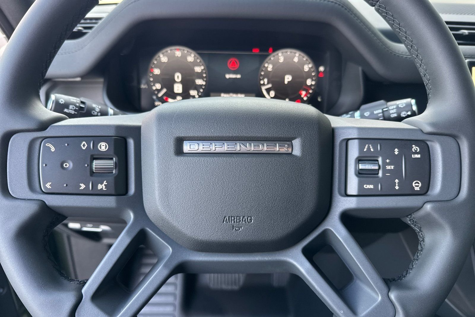 New 2026 Woolstone Green Land Rover S image 27