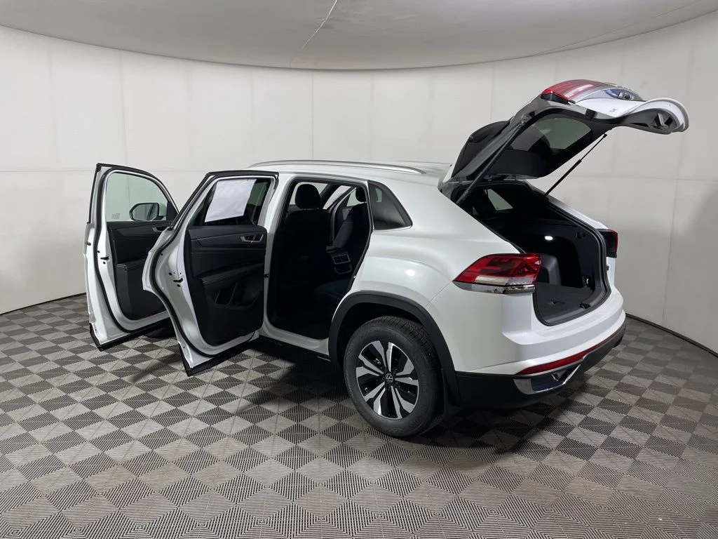 2026 Volkswagen Atlas Cross Sport SE - Photo 12