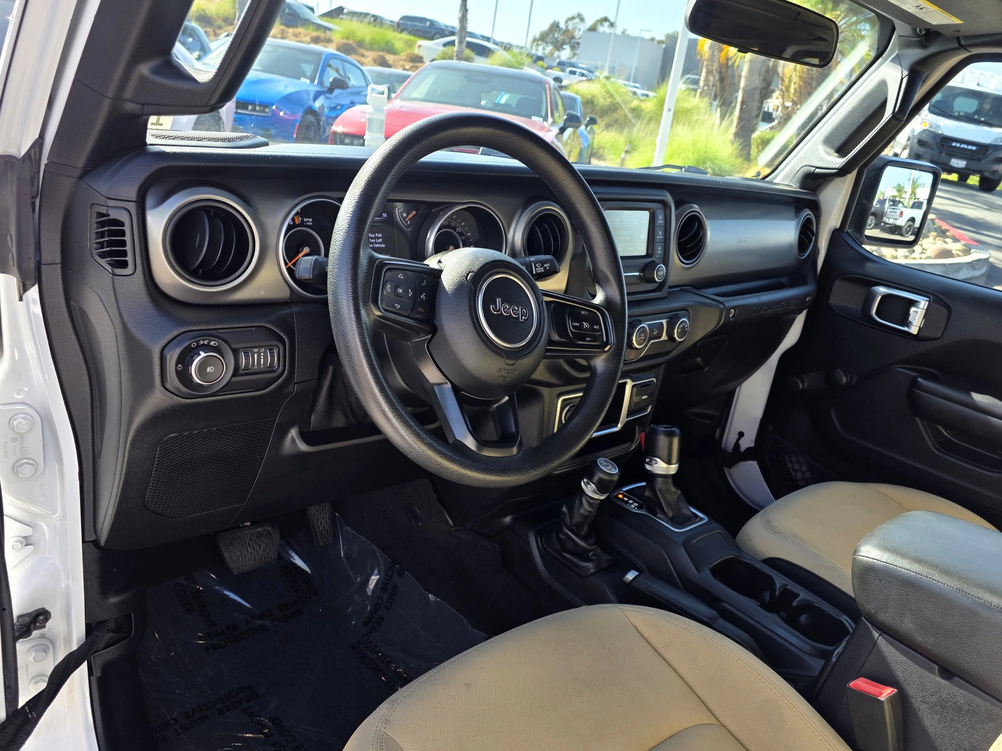 Used 2018 Bright White Clearcoat Jeep Unlimited Sport image 8