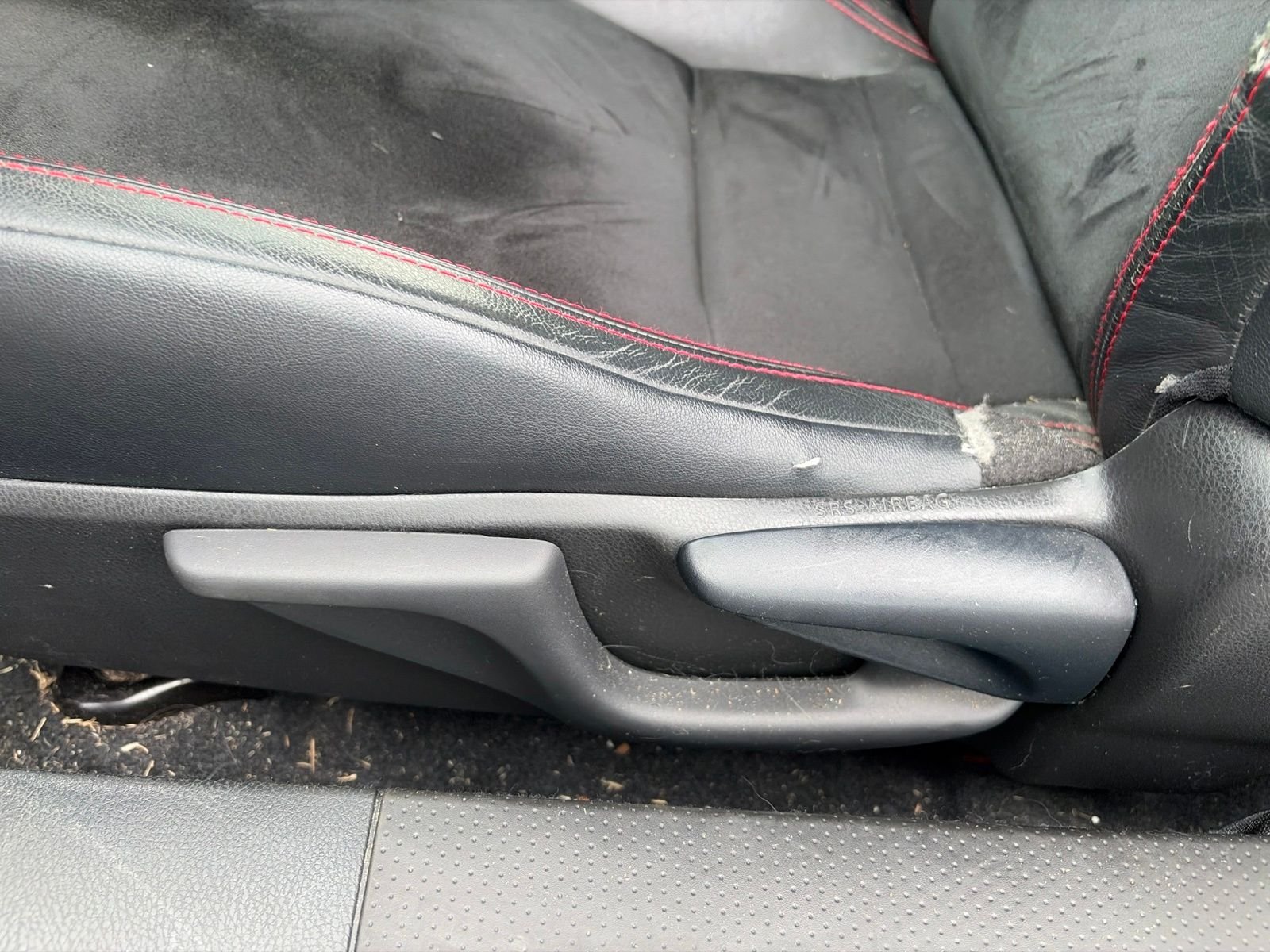Used 2014 Red Subaru Limited image 11
