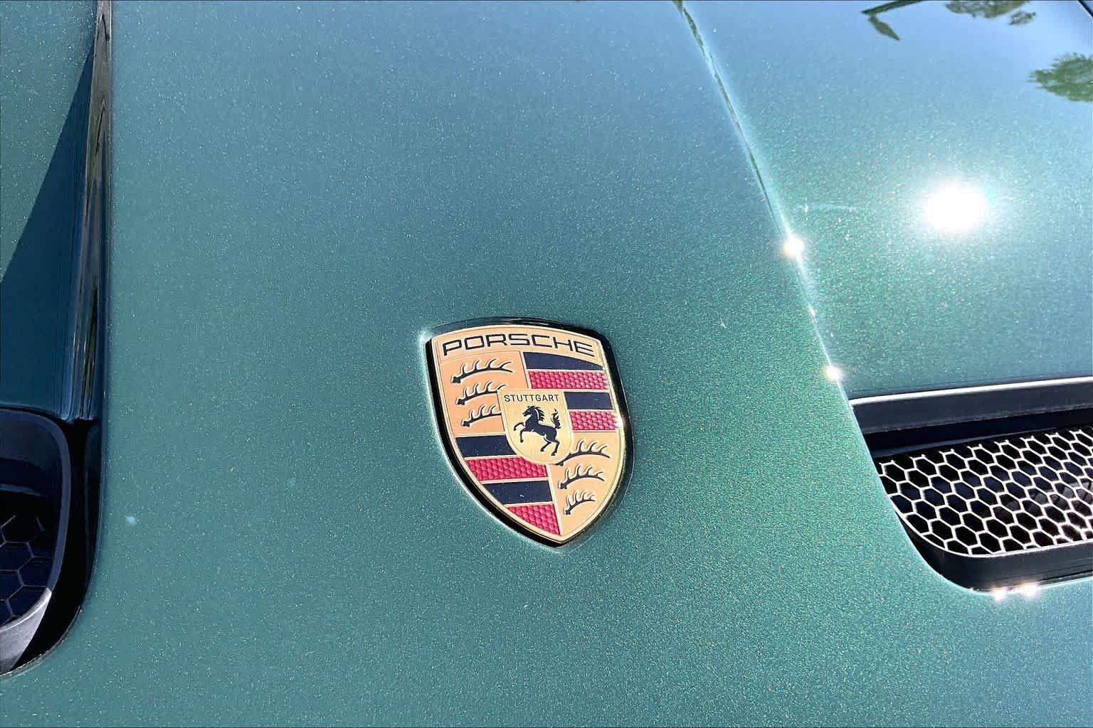 Used 2026 Oak Green Metallic Neo Porsche GT3 w/Touring Package image 24
