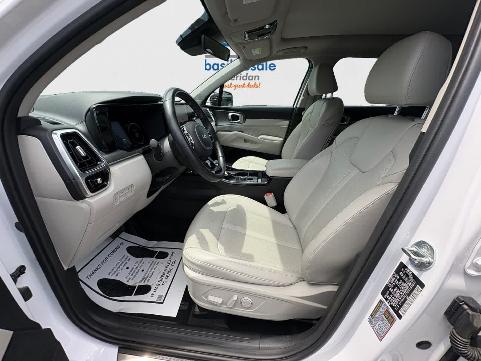 Used 2023 Glacial White Pearl Kia SX image 12