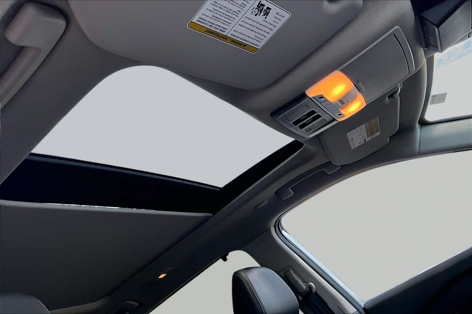 Used 2024 Everest White Pearl Nissan Platinum image 14