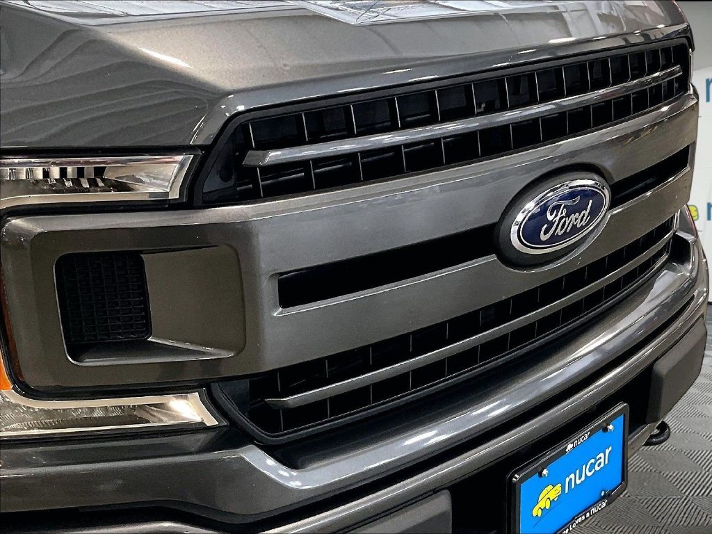 Used 2018 Gray Ford XLT image 33