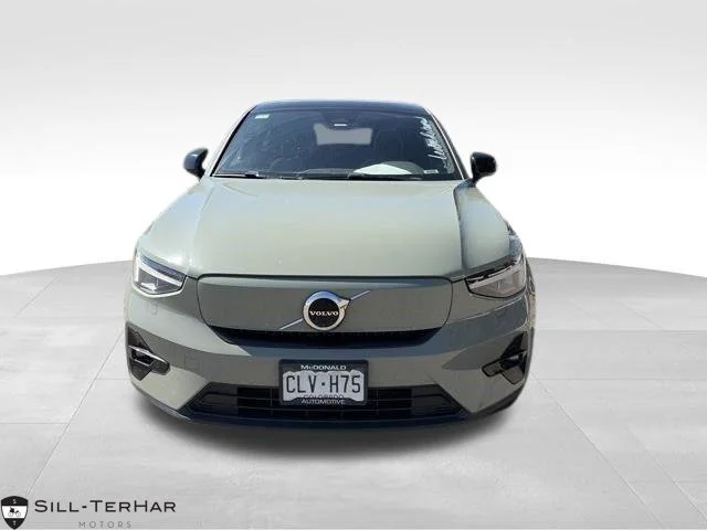 2023 Volvo C40