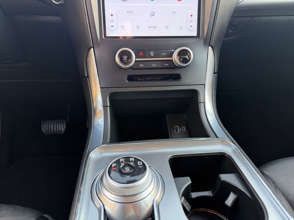 2022 Ford Edge Titanium - Photo 20