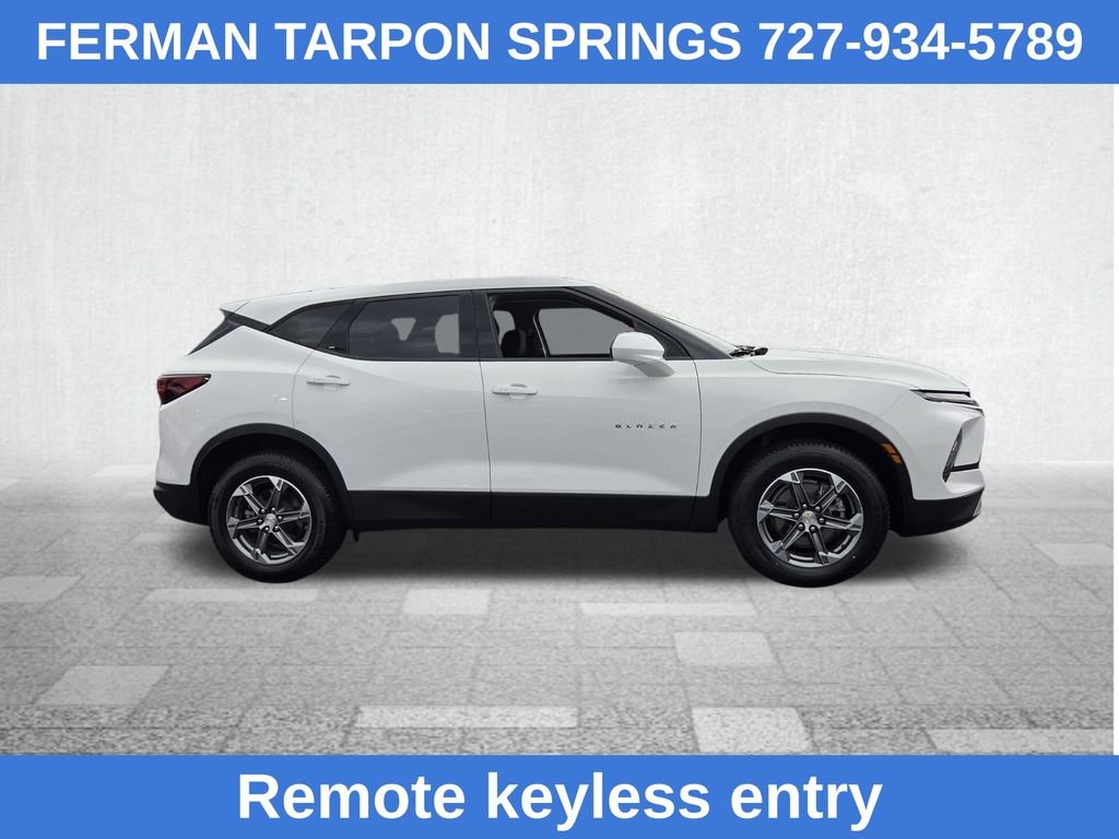 Used 2023 White Chevrolet LT image 12