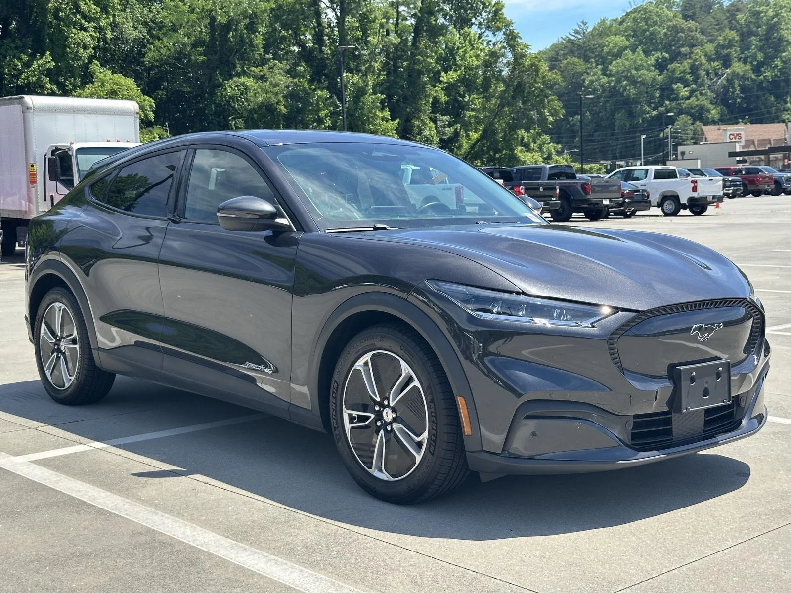 2022 Ford Mustang-Mach-e Select's photo