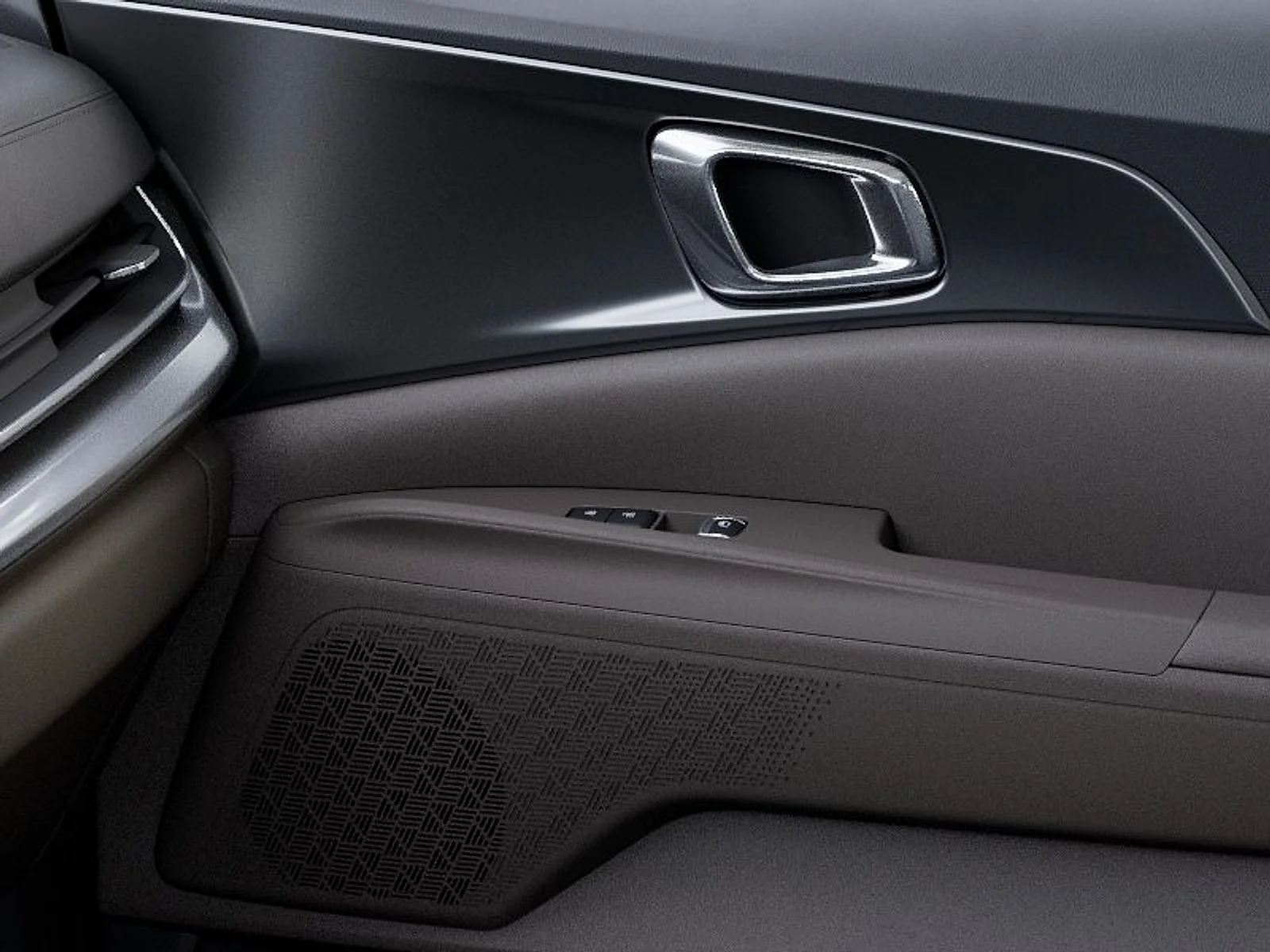 New 2027 Silver Kia LXS image 26