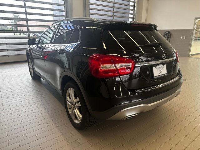 Used 2019 Black Mercedes-Benz GLA 250 image 5