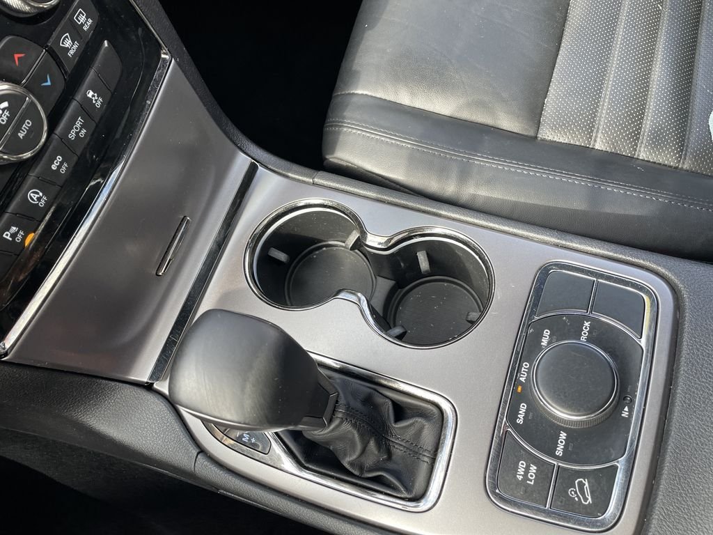 Certified Used 2019 White Jeep Limited X image 21