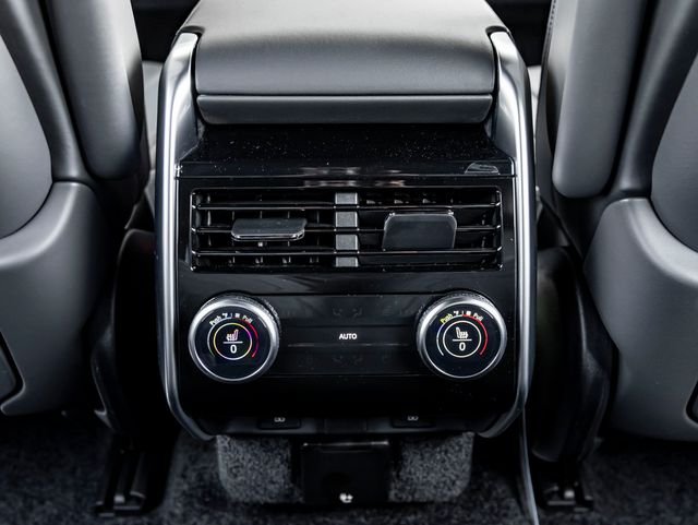 New 2026 Carpathian Grey Land Rover SE image 22
