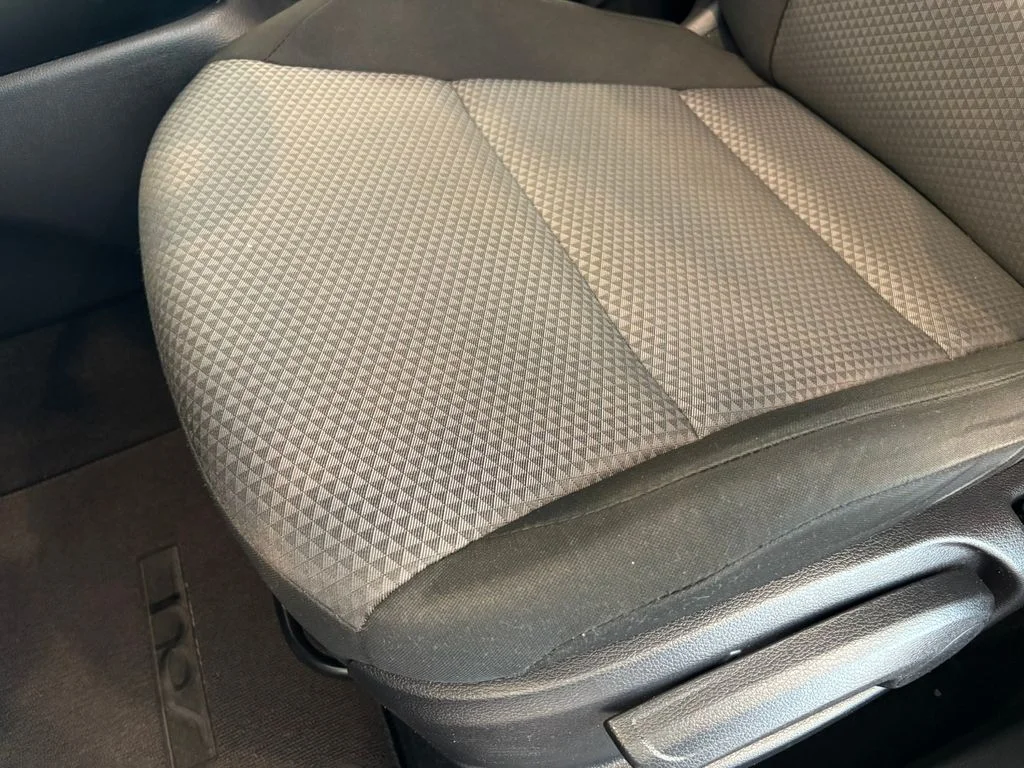 Used 2023 Black Kia LX image 15