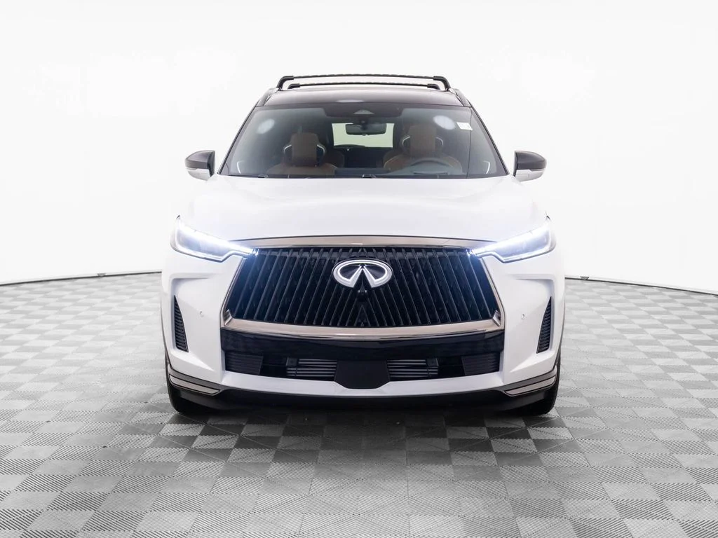 New 2026 2T RAD WHT INFINITI Autograph AWD image 8