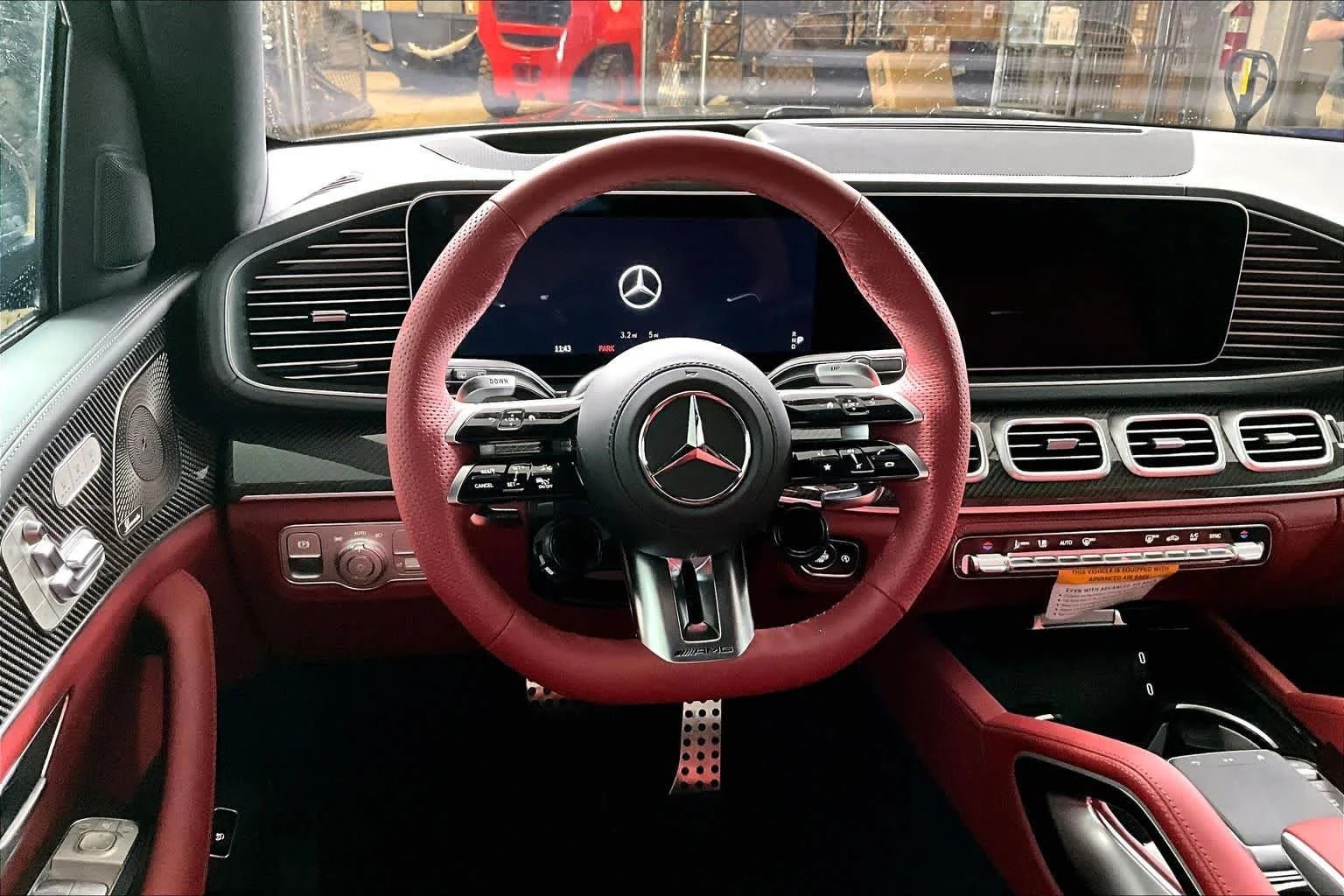 New 2026 MANUFAKTUR Signature Silicon Grey Mercedes-Benz AMG® GLS 63 image 10