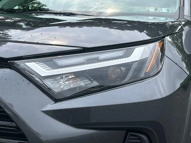 Certified Used 2025 MAGNETIC GRAY MET. Toyota  image 9