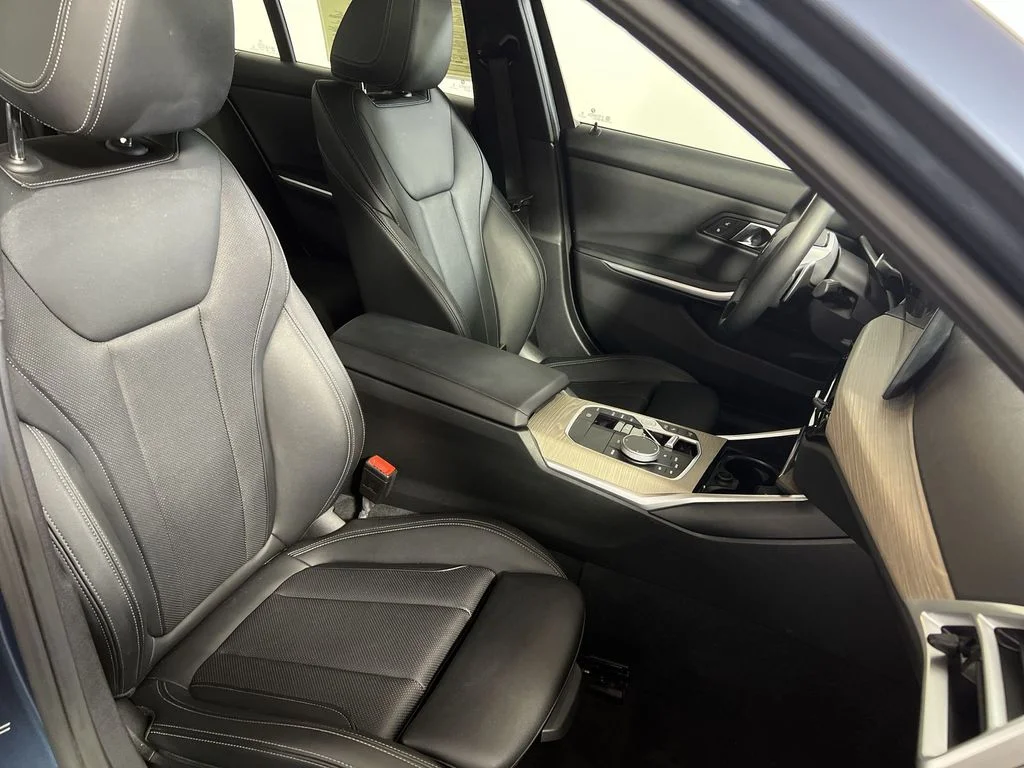 Used 2025 Blue BMW 330i image 26