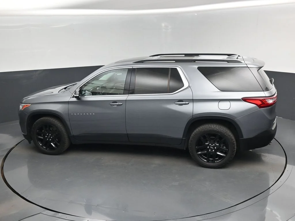 Used 2019 Gray Chevrolet 3LT image 14
