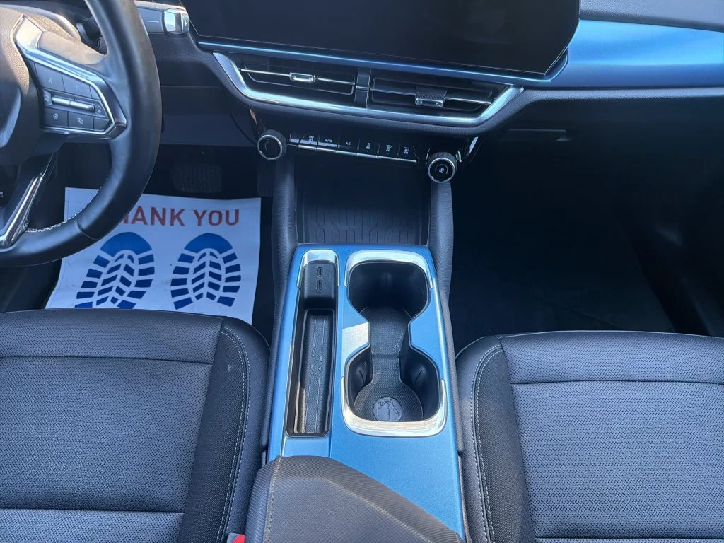 2024 Chevrolet Equinox EV LT - Photo 49
