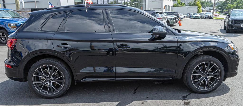 Used 2023 Black Audi Premium Plus image 7