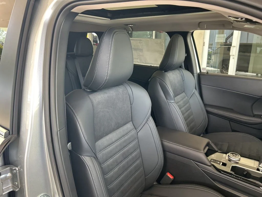 New 2026 Silver Mitsubishi SE 1.5T 2WD image 20
