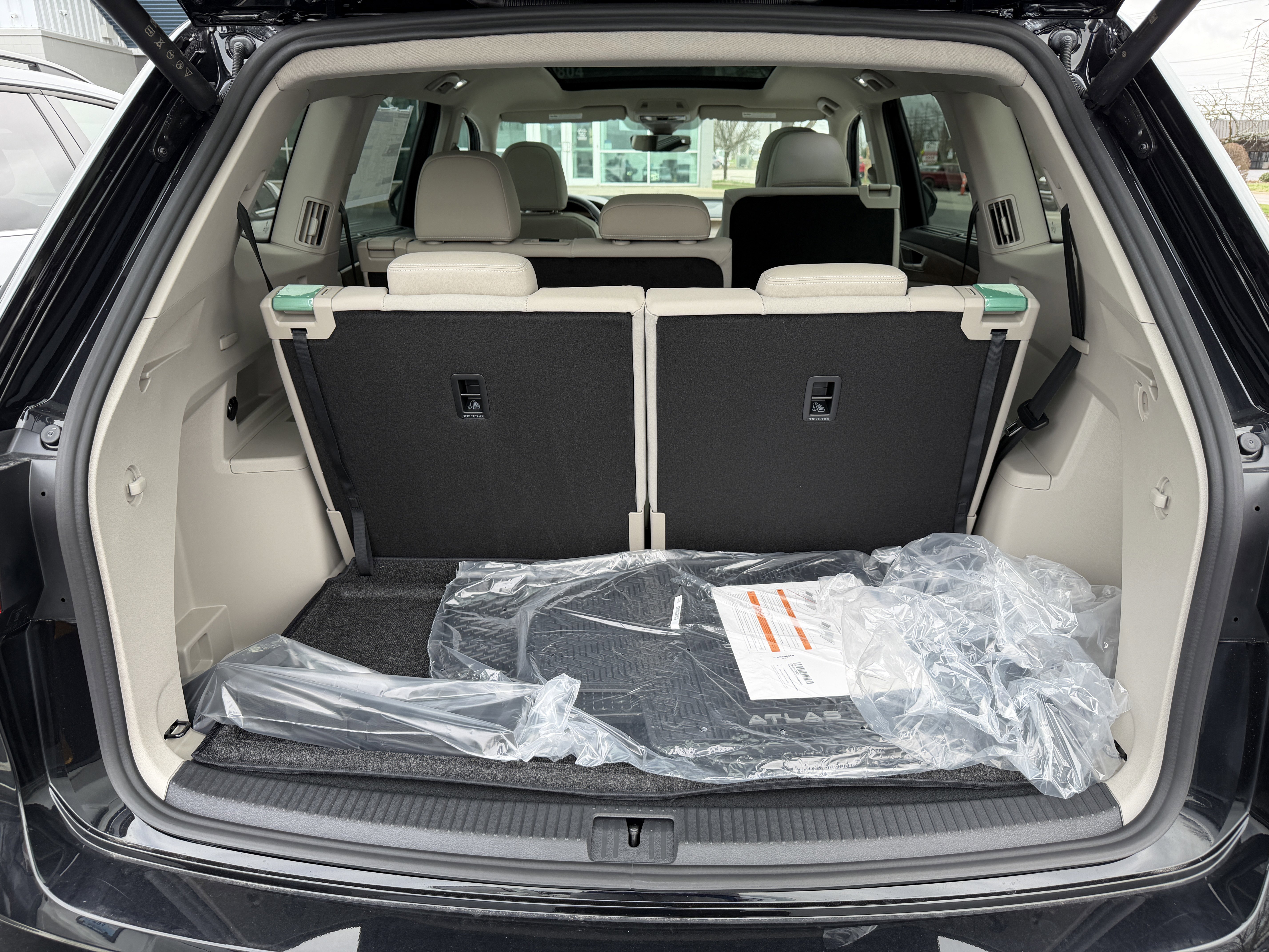 New 2026 Deep Black Pearl Volkswagen 2.0T SE w/Technology image 29