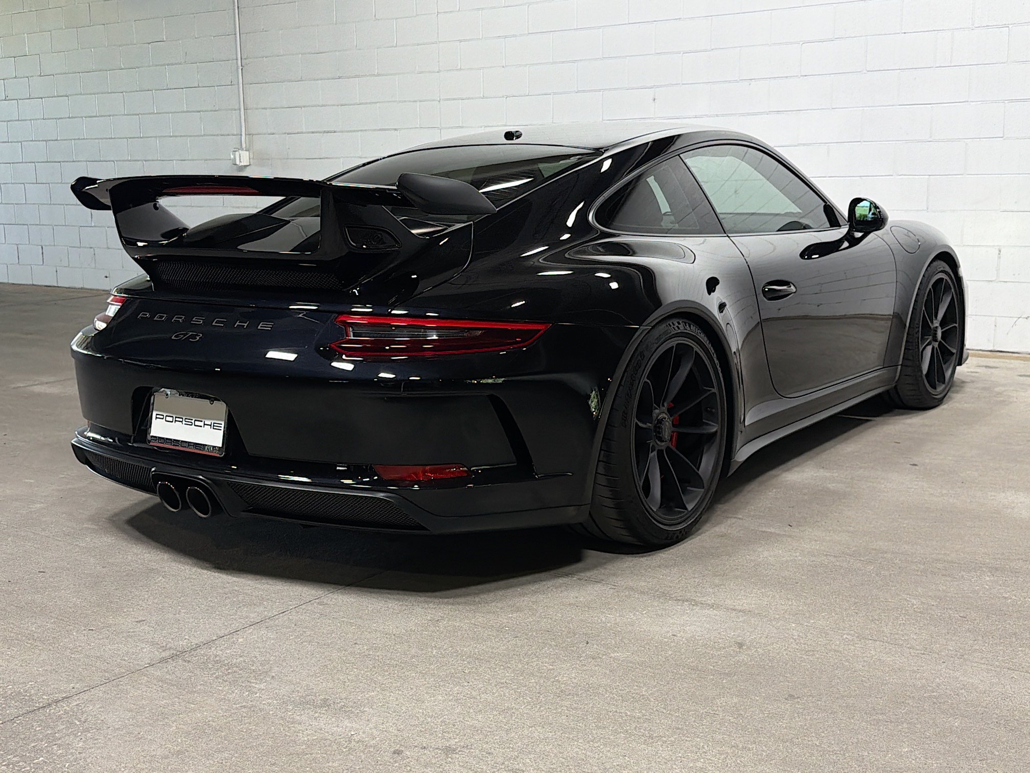Certified Used 2018 Jet Black Metallic Porsche GT3 image 7
