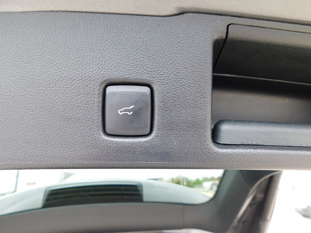 Used 2023 Gray Ford Active image 22