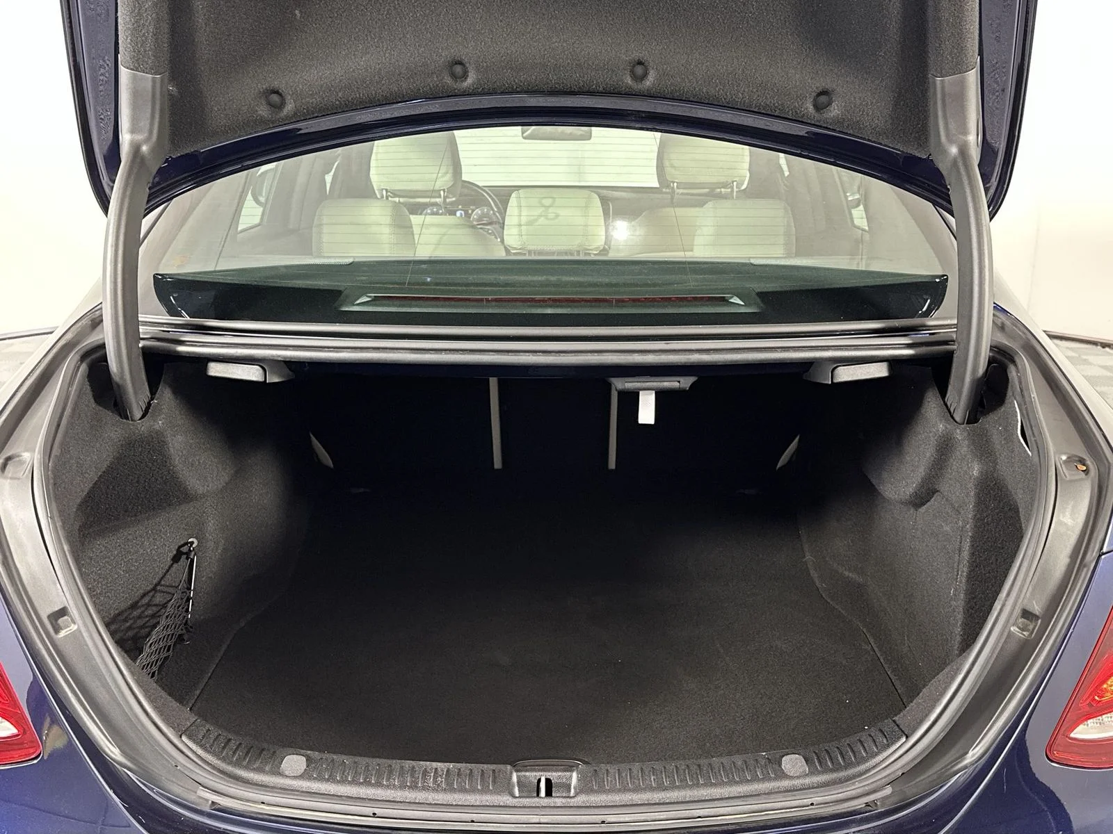 Used 2020 Blue Mercedes-Benz E 350 image 25