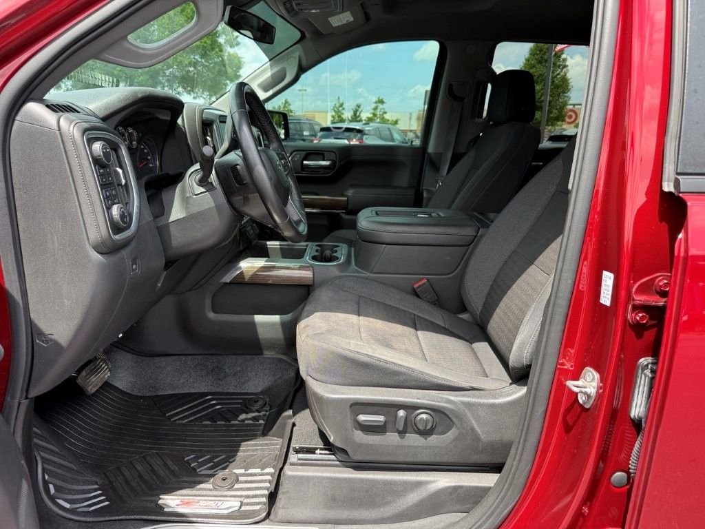 Used 2022 Red Chevrolet LT Trail Boss image 15