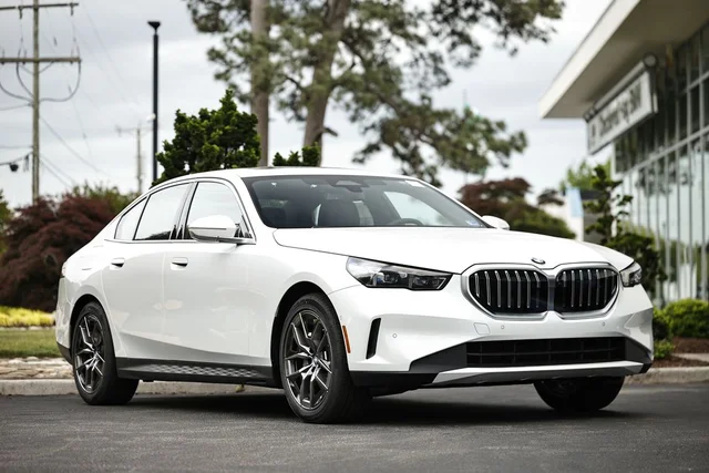 2027 BMW 5 Series 530i xDrive