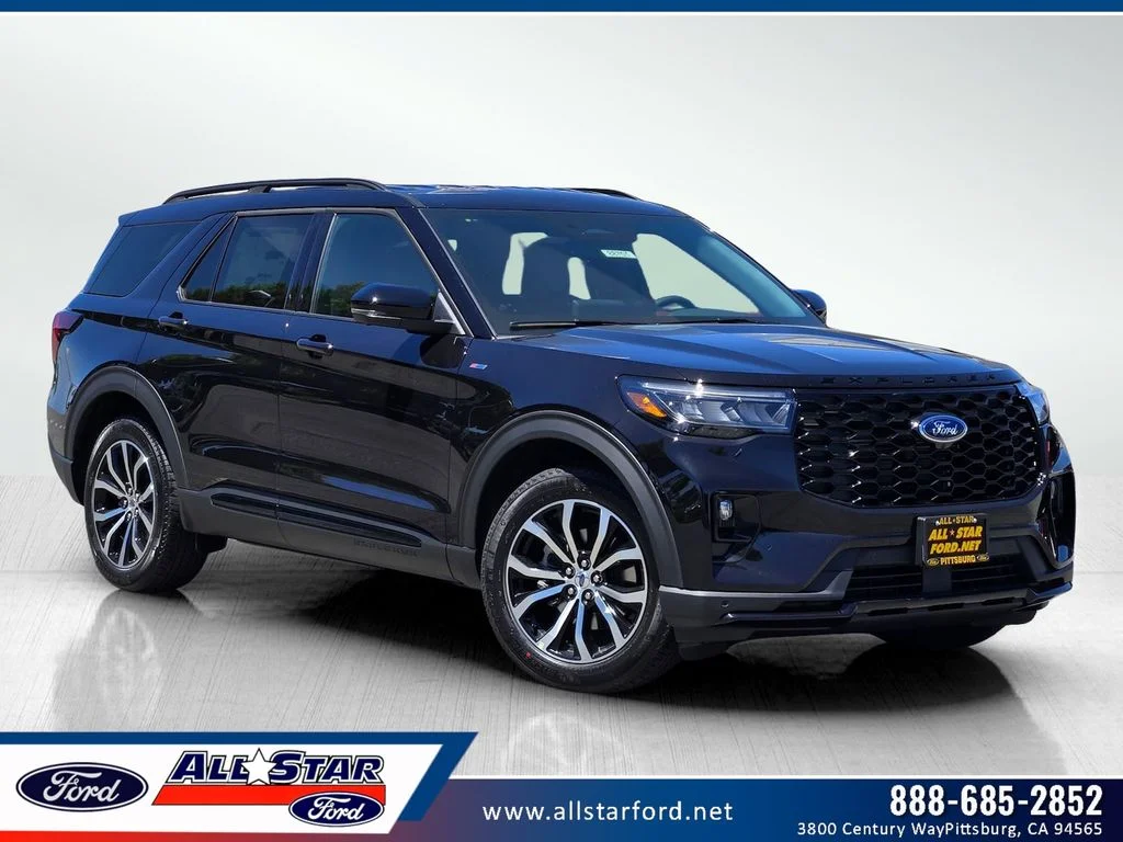 2026 Ford Explorer ST-LINE RWD's photo