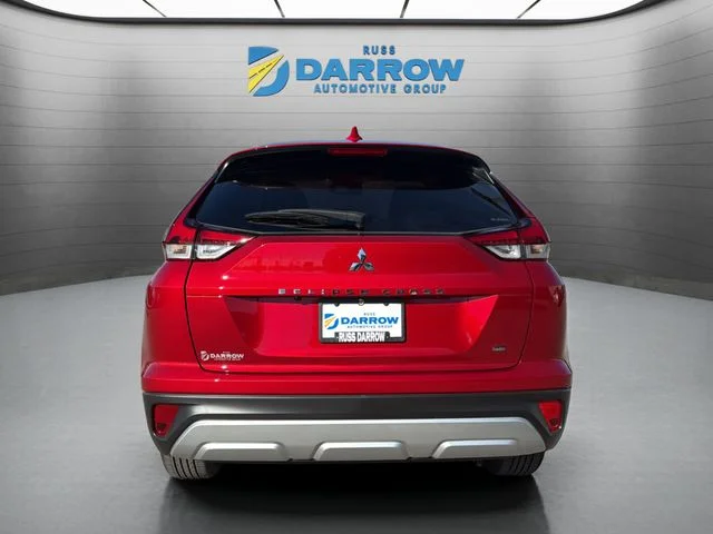 New 2026 Red Mitsubishi SE image 4