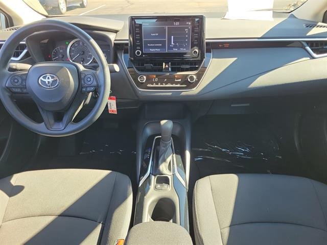 Certified Used 2022 CLASSIC SILVER METALLIC Toyota  image 13
