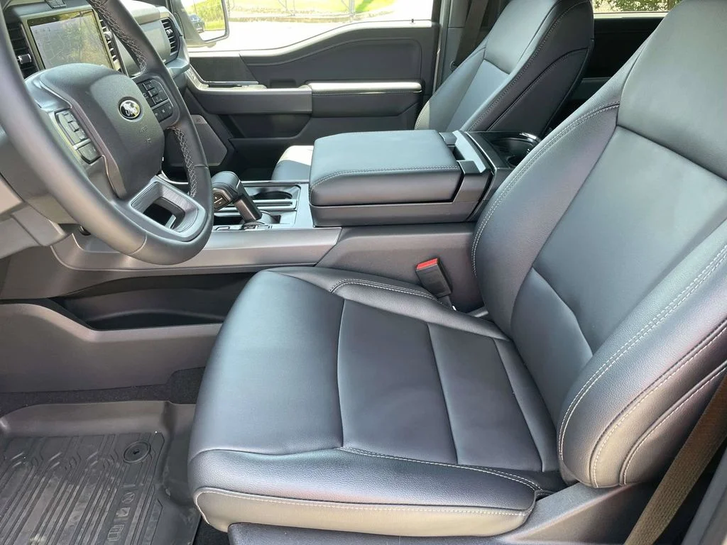 New 2026 White Ford XLT image 13