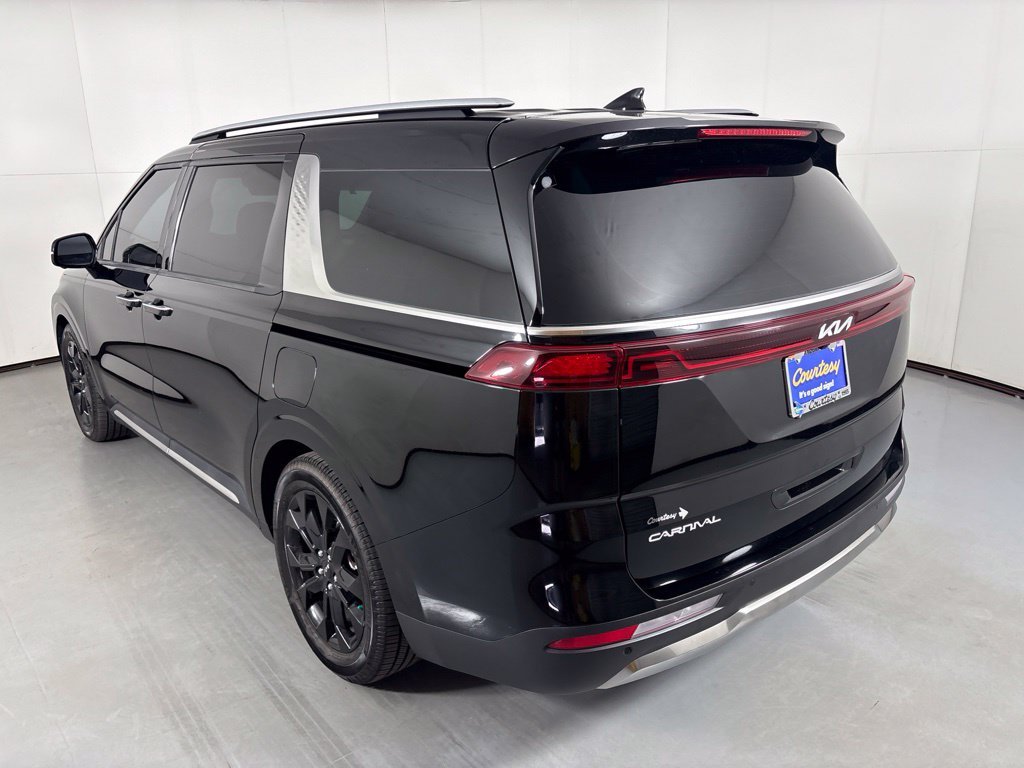 Used 2024 Black Kia SX Prestige image 6